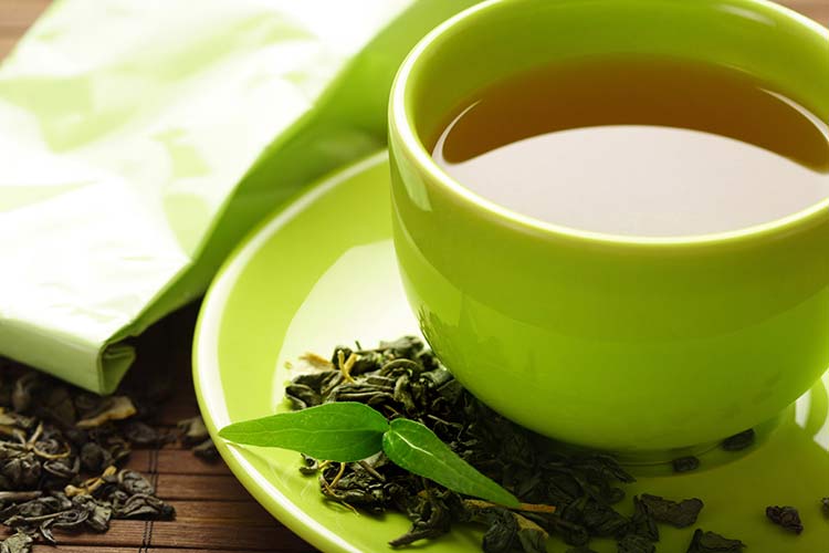 Чай в чашке - напиток бодрости и здоровья